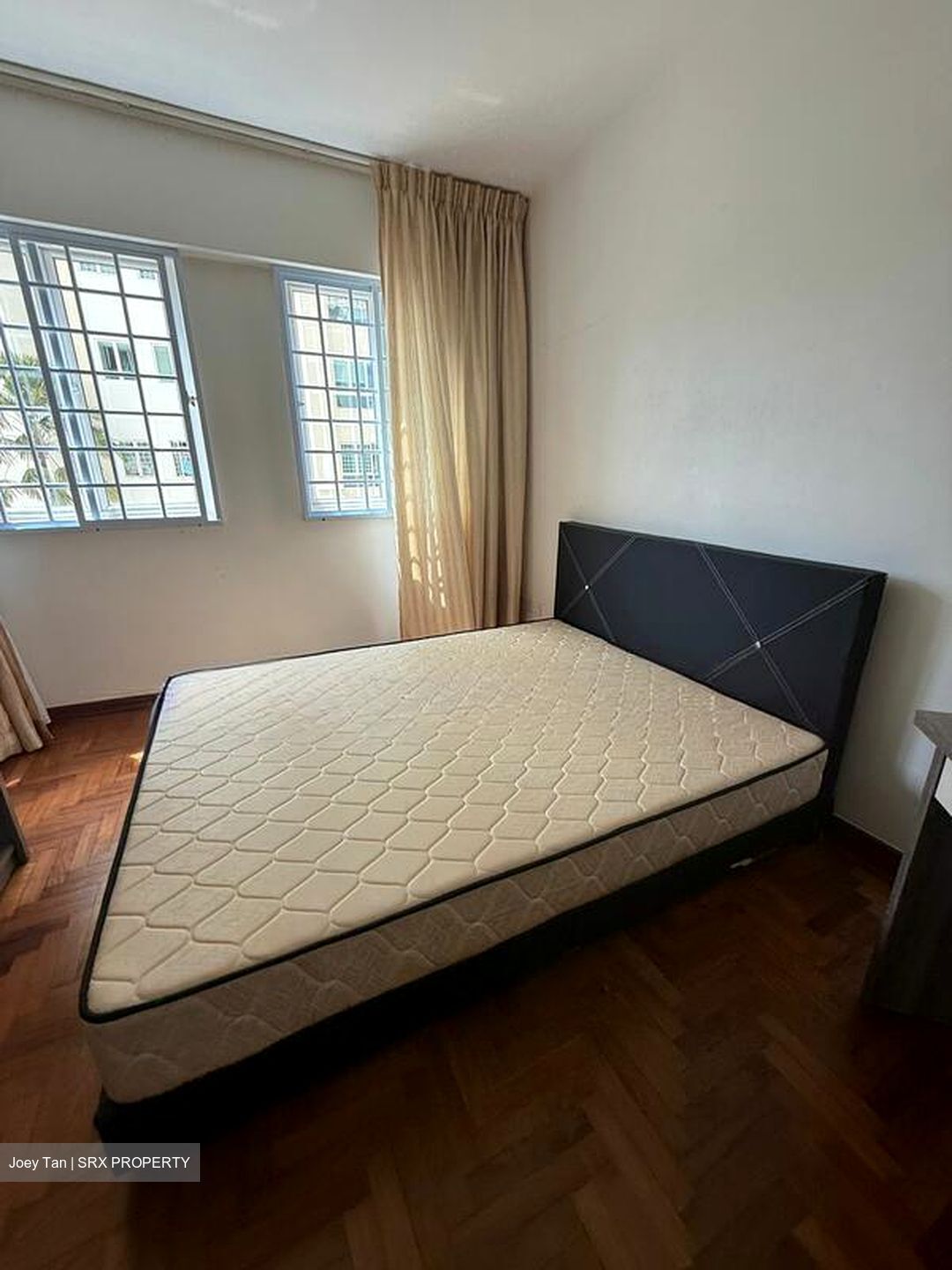Melville Park (D18), Condominium #523700881